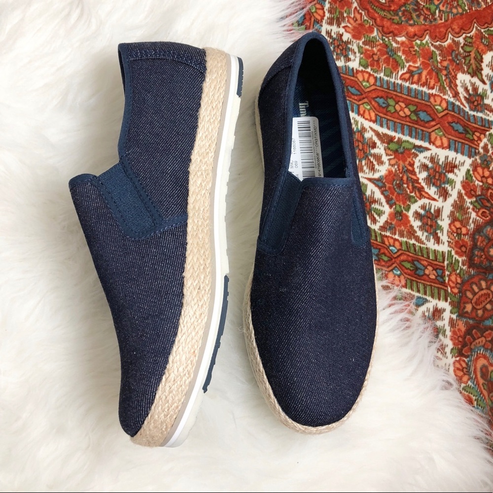NWT Timberland Navy canvas slip on sneakers